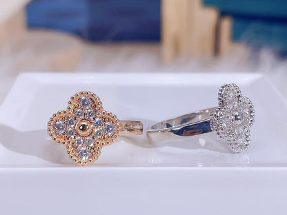 [Angela Schmuck]KLEEBLATT-DIAMANTRING