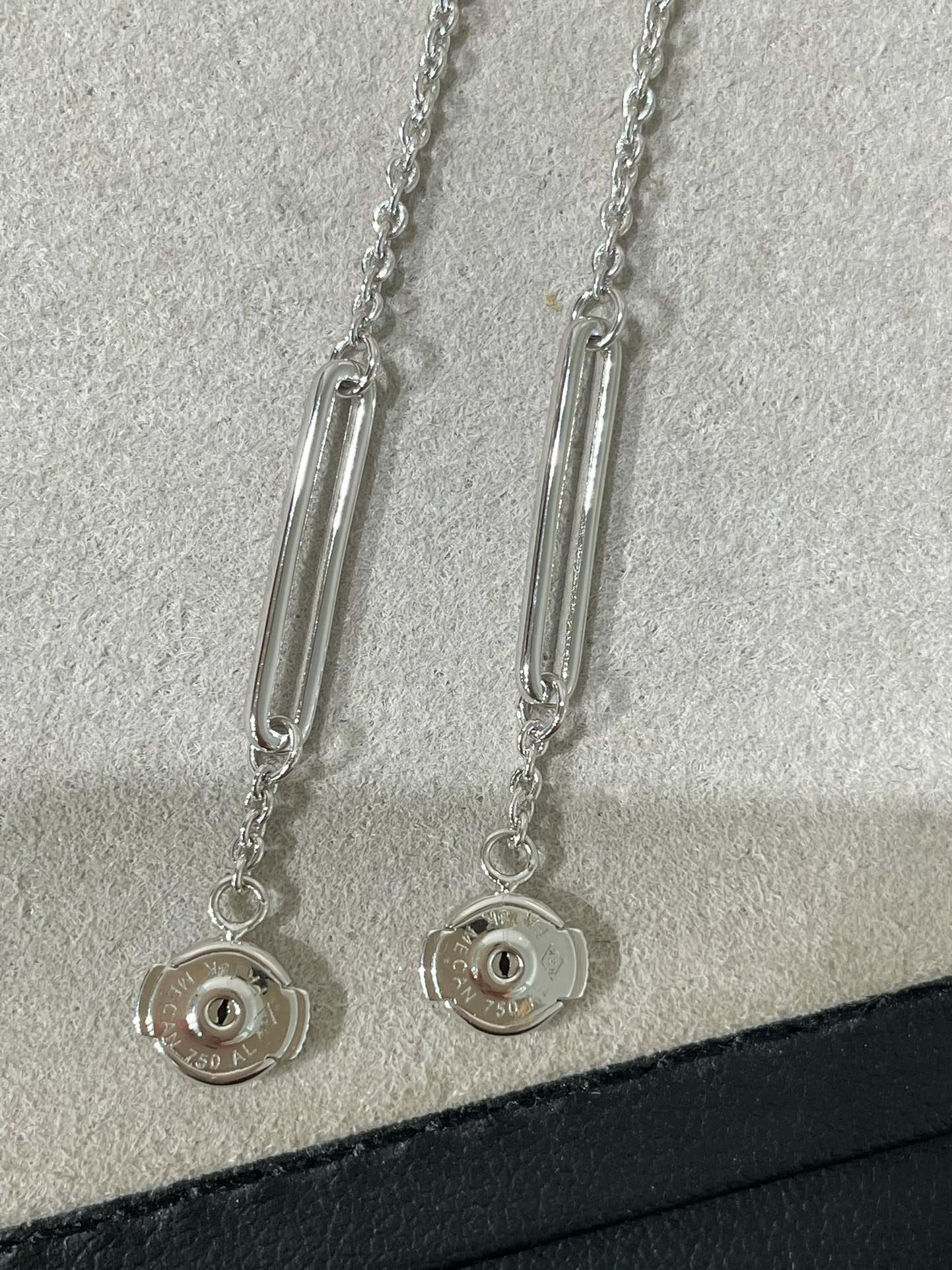 [Angela Schmuck]CHAINE CHAOS DIAMANT-OHRRINGE