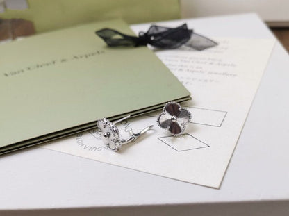[Angela Jewellery]CLOVER MEDIUM OHRSTECKER