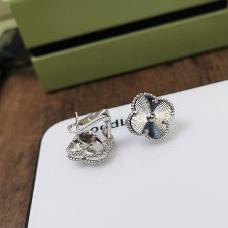 [Angela Jewellery]CLOVER MEDIUM OHRSTECKER
