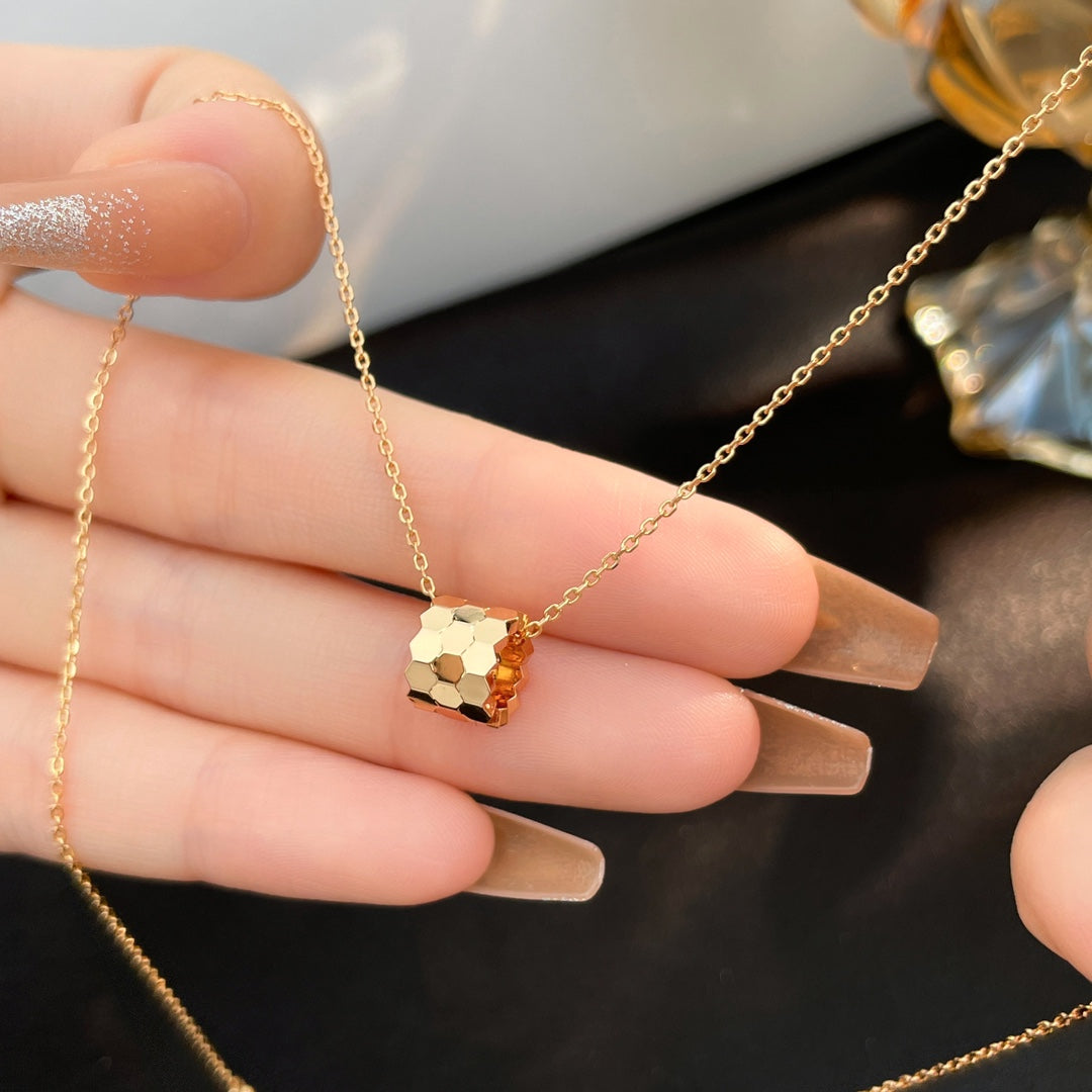 [Angela Schmuck]BIENEN MINI HALSKETTE