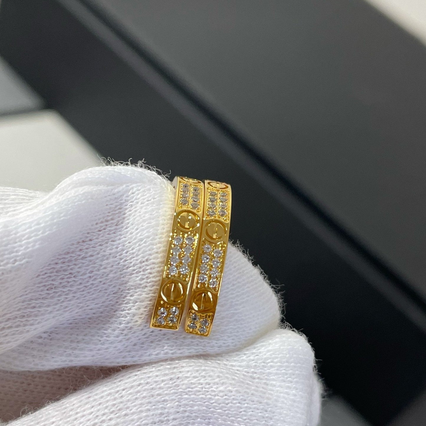 [アンジェラジュエリー]ラブダイヤモンドゴールドフープイヤリング