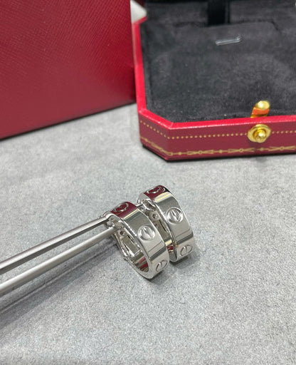 [Angela Schmuck] LOVE 5,5MM OHRRINGE