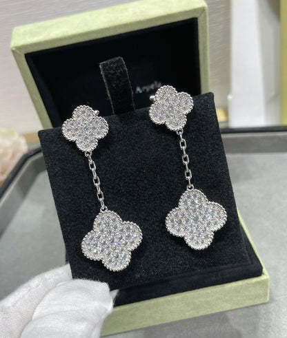 [Angela Jewellery] Kleeblatt-Ohrringe mit zwei Motiven und Diamanten