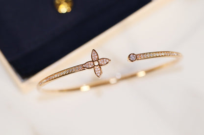 [Angela Jewellery] IDYLLE GOLD OFFENES ARMBAND MIT DIAMANTEN
