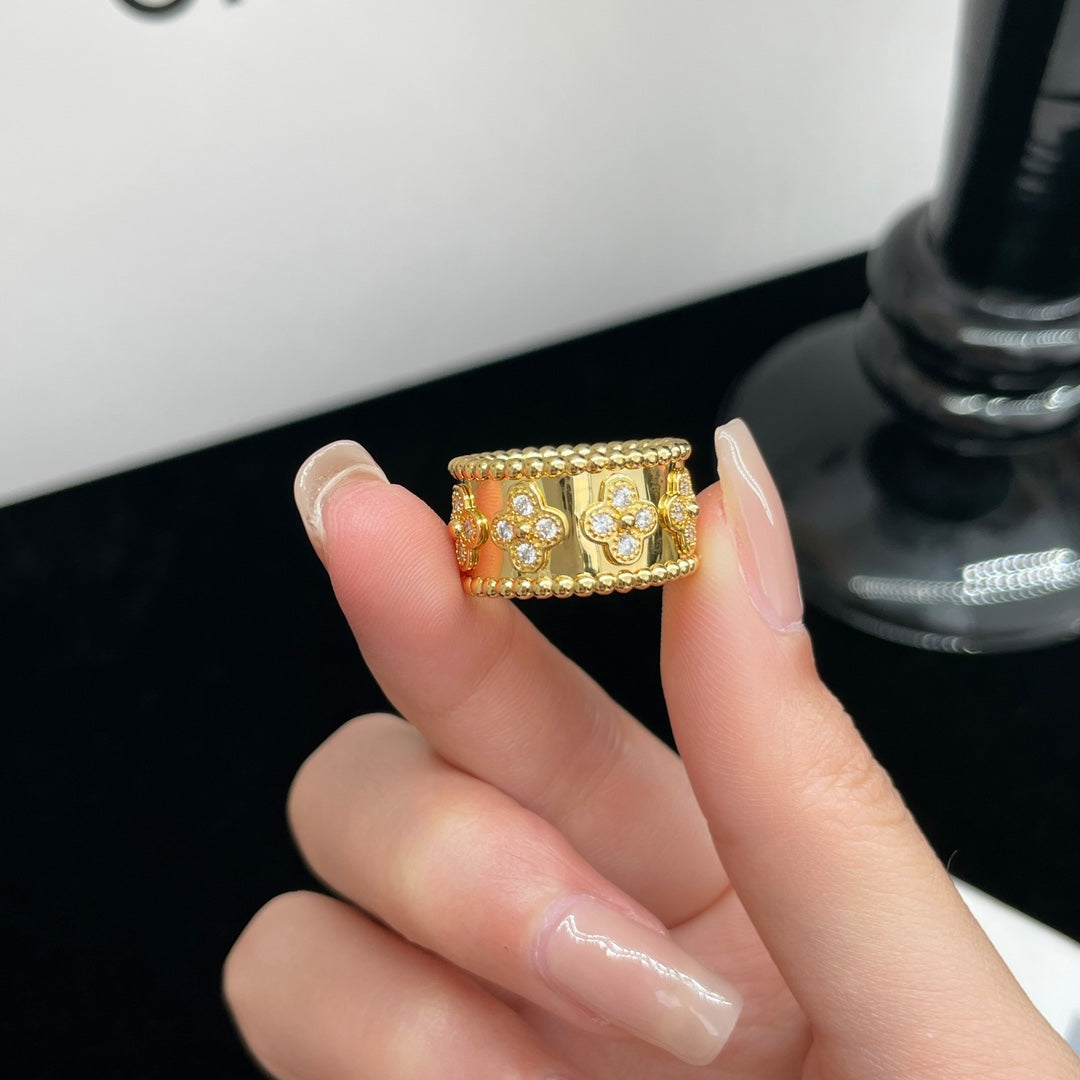 [Angela Schmuck] GROSSER PERLEE DIAMANTRING 