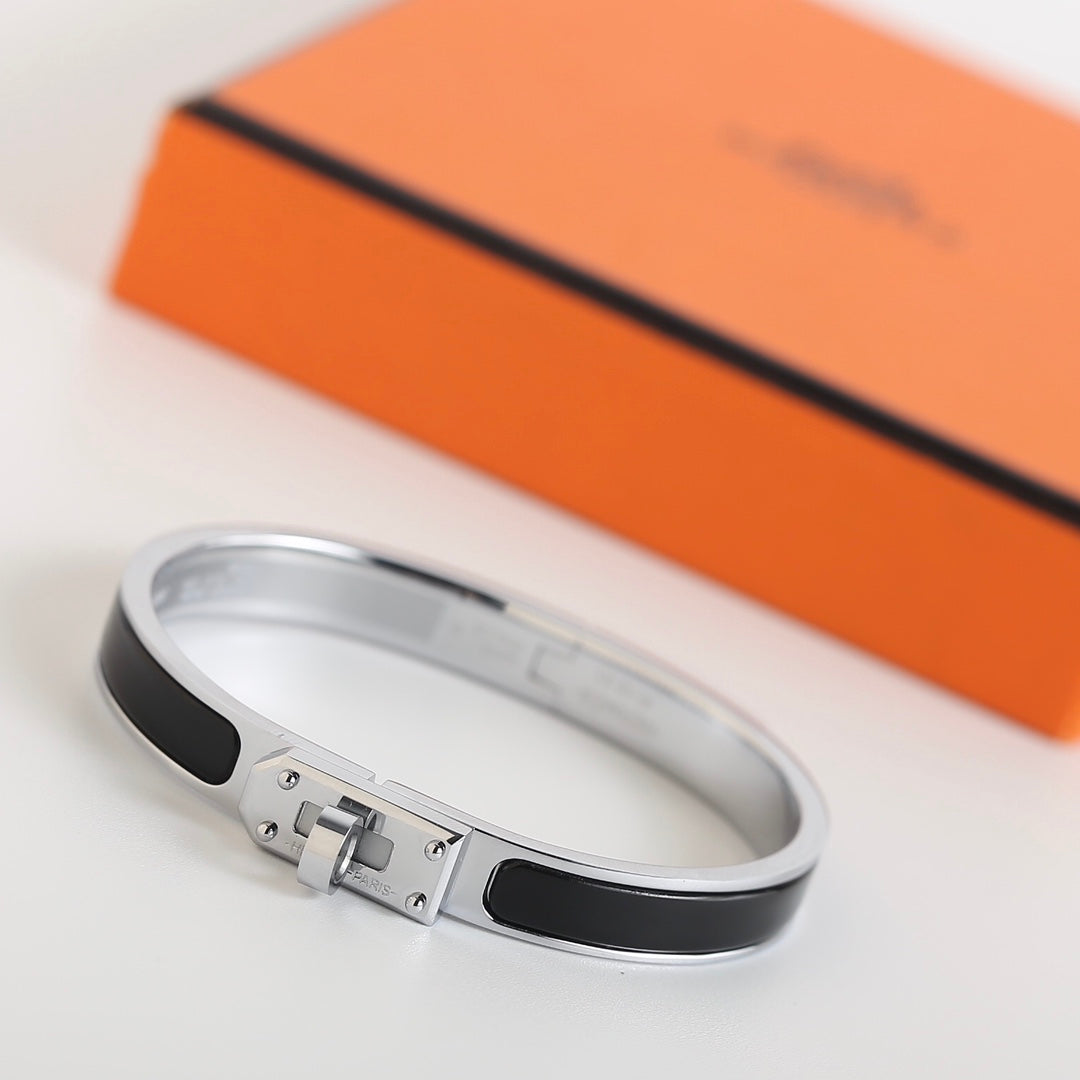 [Angela Jewellery]HM KELLY SCHWARZES ARMBAND