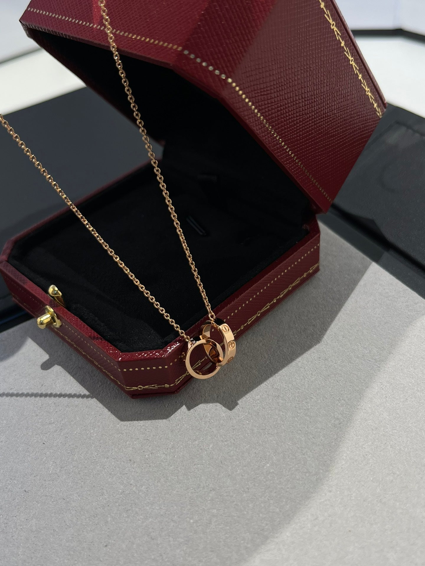 [Angela Schmuck]LIEBE HALSKETTE DOPPELRING ROSA GOLD 