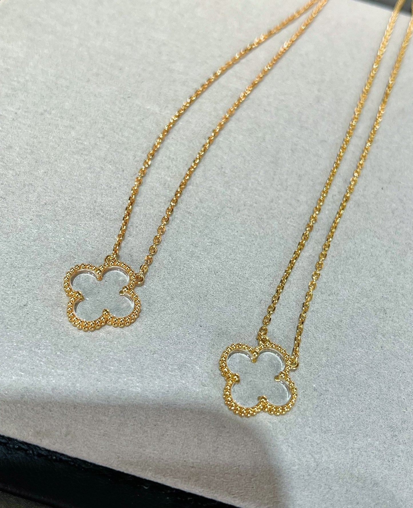 [Angela Schmuck] KLEEBLATT BERGKRISTALL ROSÉGOLD HALSKETTE