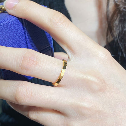 [Angela Schmuck] KLEINER RING „BIENENLIEBE“