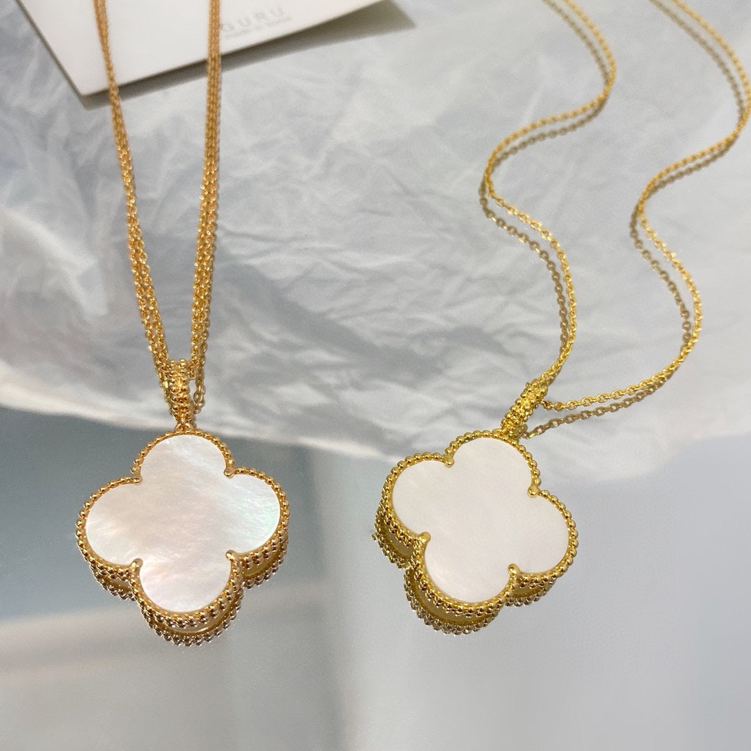 [アンジェラジュエリー]クローバー 25mm モップ ラージペンダントネックレス