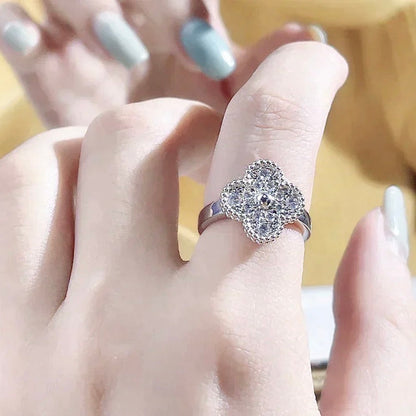 [Angela Schmuck]CLOVER DIAMOND RING