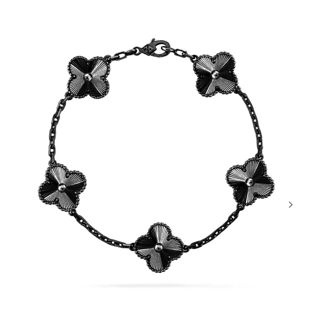 [Angela Jewellery] Schwarzes Kleeblatt-Armband mit 5 Motiven 