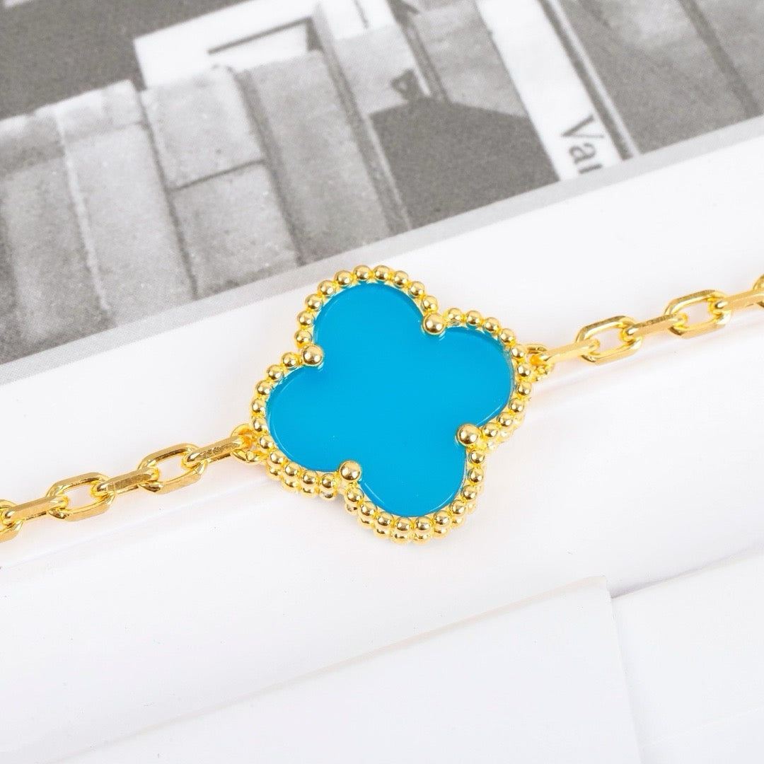 [Angela Jewellery] Kleeblatt-Armband mit 5 Motiven, Türkis