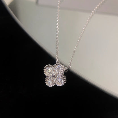 [アンジェラジュエリー]クローバー 15mm ダイヤモンド シングルフラワーネックレス