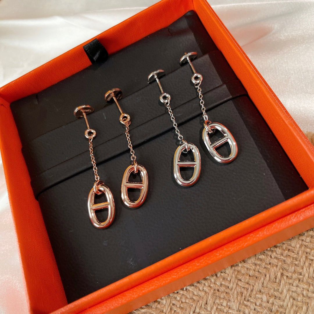 [Angela Jewellery]Ohrringe mit Kettenquaste