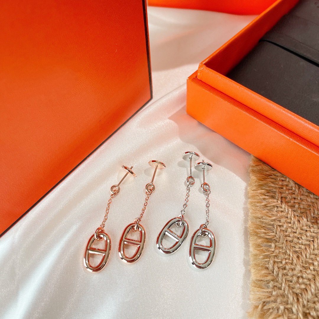 [Angela Jewellery]Ohrringe mit Kettenquaste