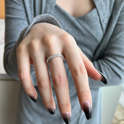 Angela Jewelry]Funkelnder Tennisring im Rundschliff