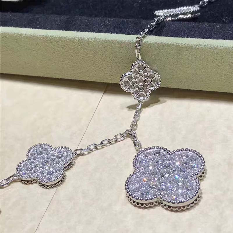 [Angela Schmuck] Kleeblatt 6 Motive Silber Diamant Armband
