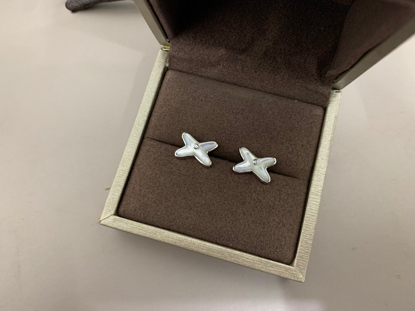 [Angela Jewellery]JEUX DE WHITE MOP SILBER DIAMANT OHRRINGE