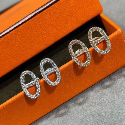 [Angela Schmuck]HM VOLLE DIAMANT-OHRSTECKER MIT SCHWEINENASEN