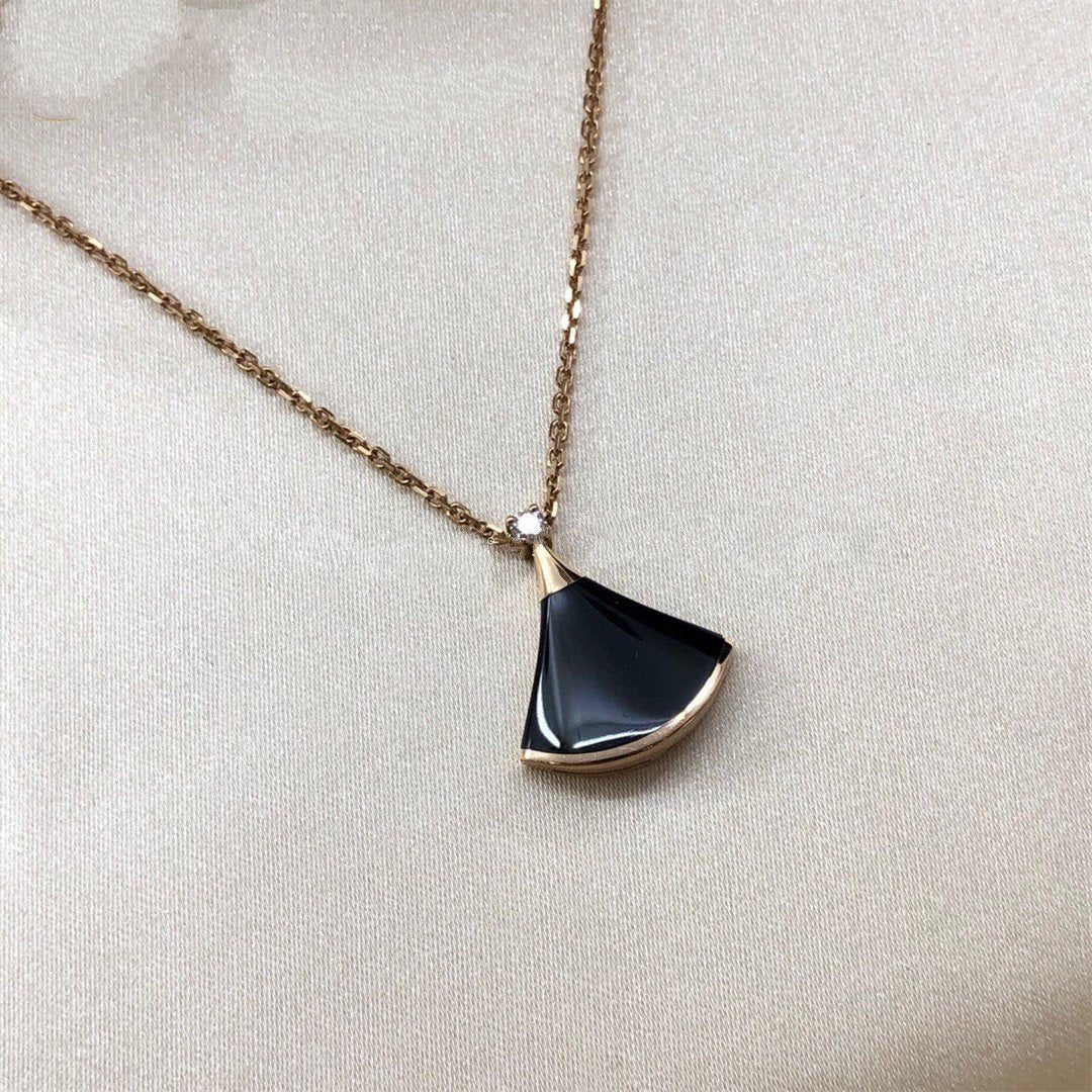 [Angela Schmuck]TRAUM HALSKETTE ONYX 1 DIAMANT