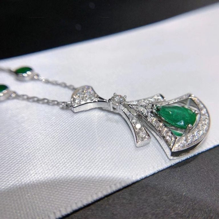 [Angela Schmuck]TRAUM HALSKETTE MALACHIT DIAMANT SILBER