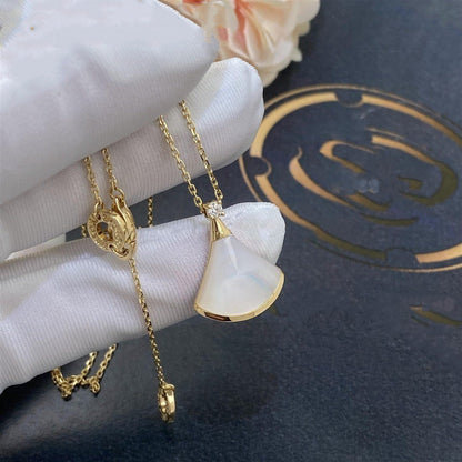 [Angela Schmuck]TRAUM HALSKETTE WEISSES MOP GOLD 1 DIAMANT