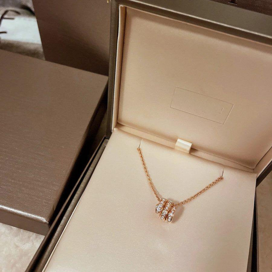 [アンジェラジュエリー]セルペンティ ピンクゴールド ネックレス ダブルリング ダイヤモンド