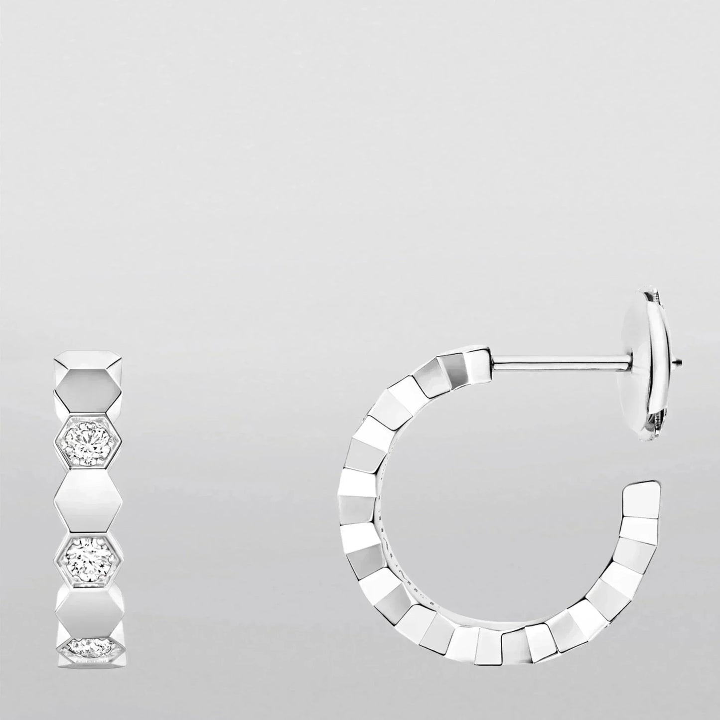 [Angela Schmuck]Ring in Form eines vierblättrigen Kleeblatts mit hohlem Design