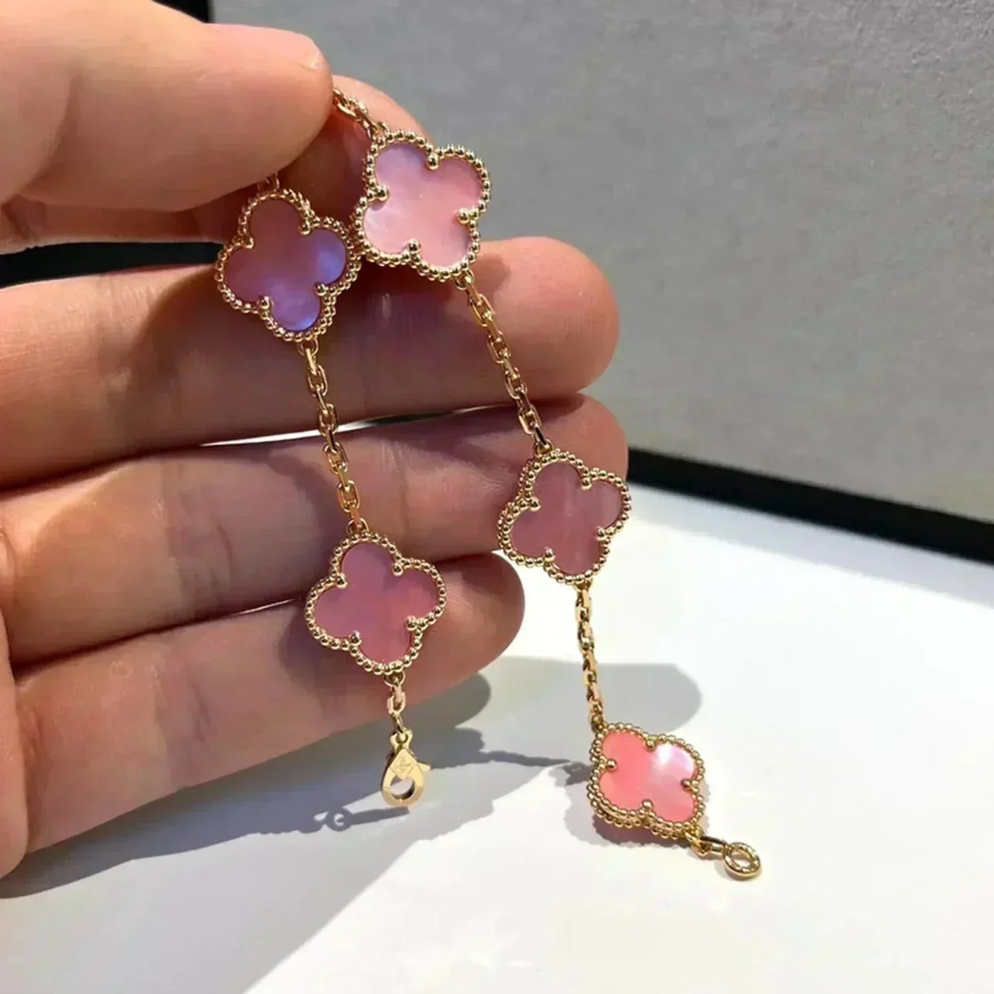 [Angela Schmuck]CLOVER 5 PINK MOP ARMBAND