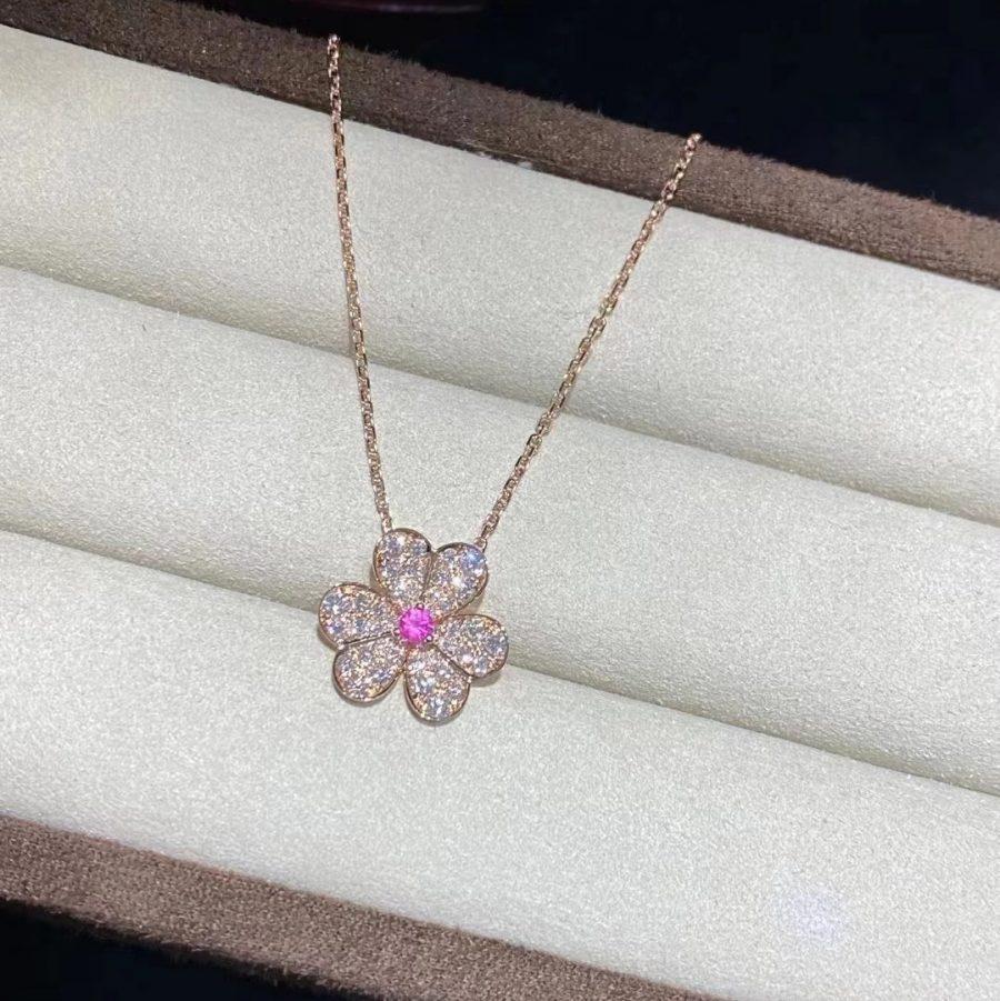 [アンジェラジュエリー]フリヴォル ローズゴールド フラワー ダイヤモンド ネックレス