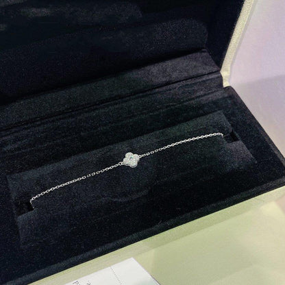 [Angela Jewellery]KLEEBLATT EINZELNE BLUME ARMBAND SILBER
