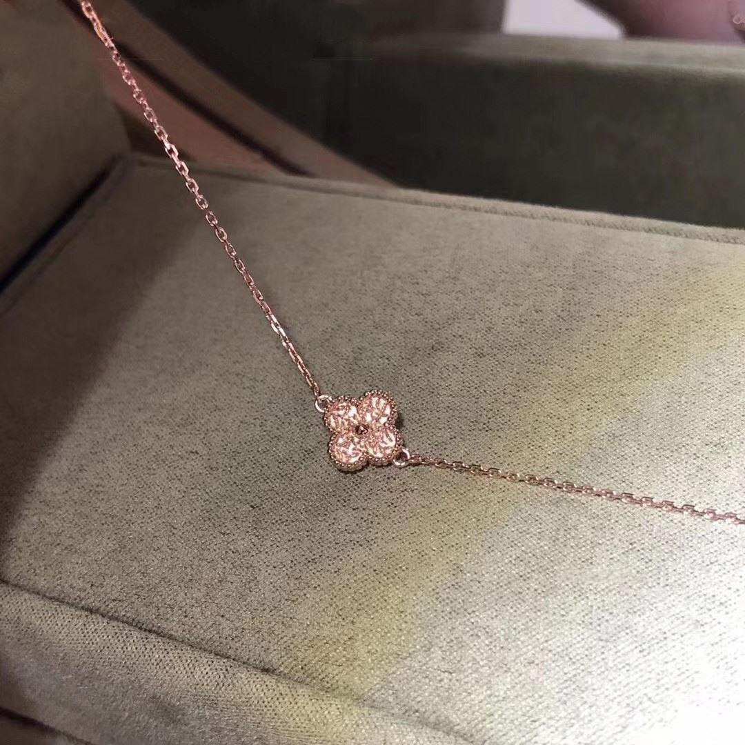 [Angela Schmuck]KLEEBLATT EINZELNE BLUME ARMBAND