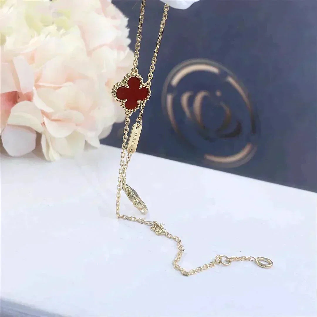 [Angela Schmuck]KLEEBLATT KARNEOL EINZELNE BLUME ARMBAND