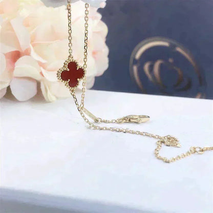 [Angela Schmuck]KLEEBLATT KARNEOL EINZELNE BLUME ARMBAND