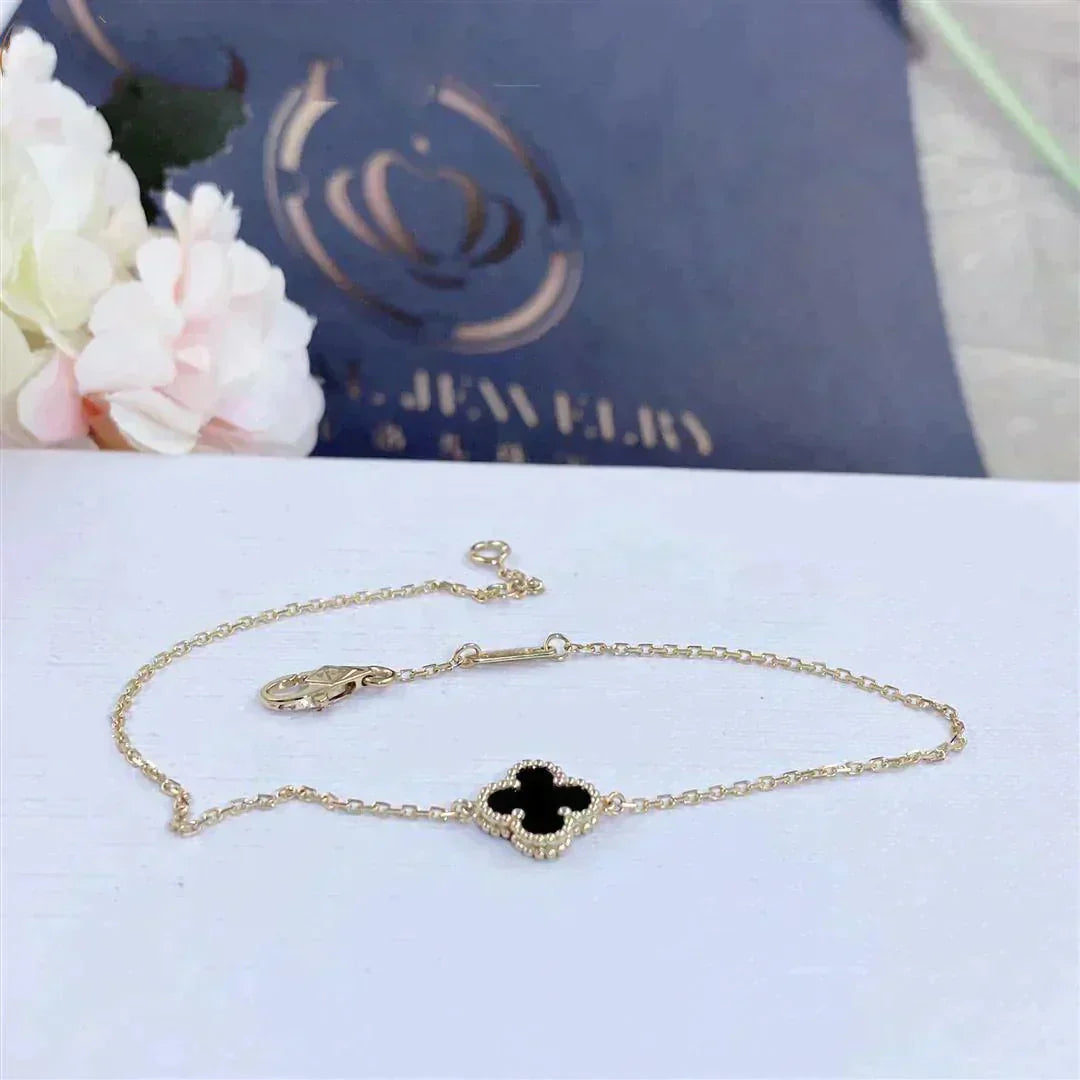 [Angela Schmuck]KLEEBLATT ONYX EINZELNE BLUME ARMBAND