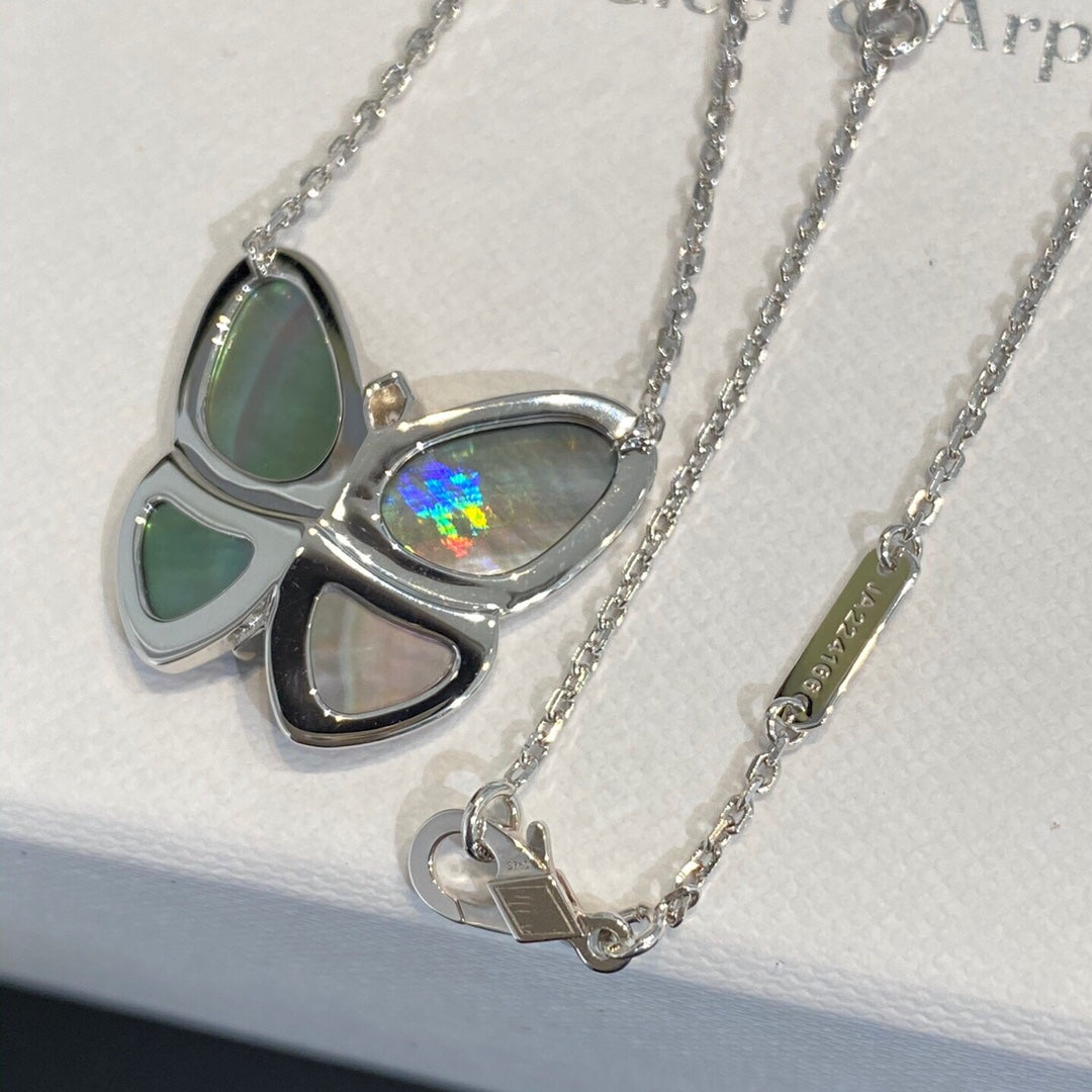 [Angela Jewellery]GROSSE SCHMETTERLINGS-SILBERANHÄNGER-DIAMANT-HALSKETTE