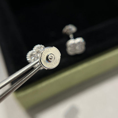 [Angela Schmuck]CLOVER MINI DIAMANT OHRSTECKER