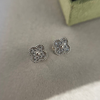 [Angela Schmuck]CLOVER MINI DIAMANT OHRSTECKER